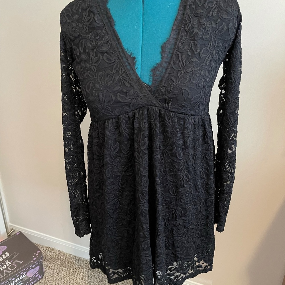 Lace dress Large
